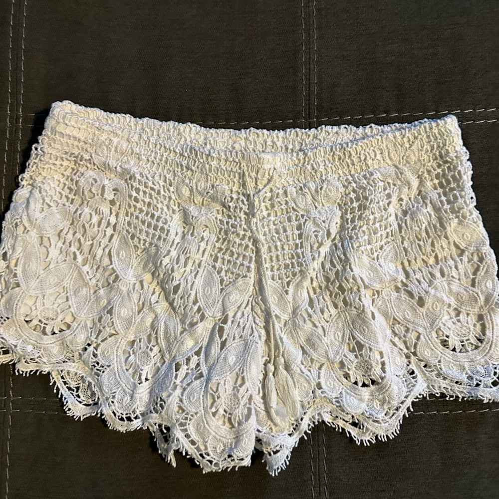 Express crochet shorts XS
